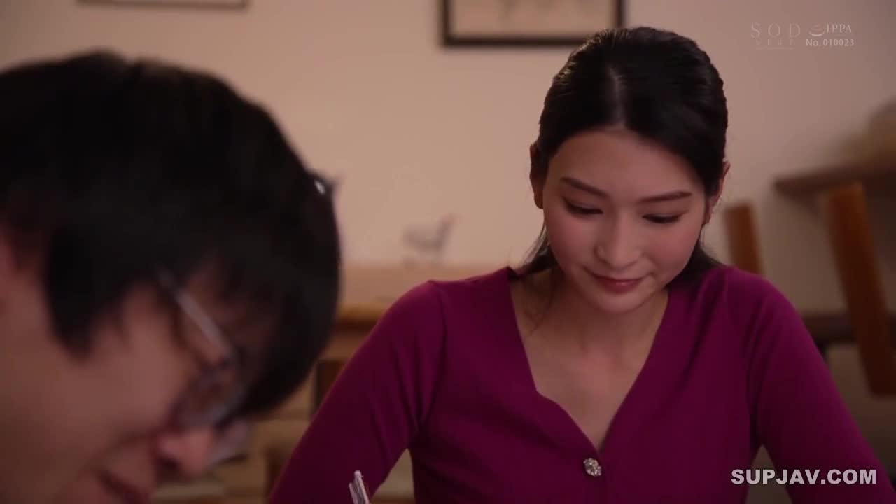 STARS-856 多次与变成猴子的学生发生性关系的人妻本庄铃老师