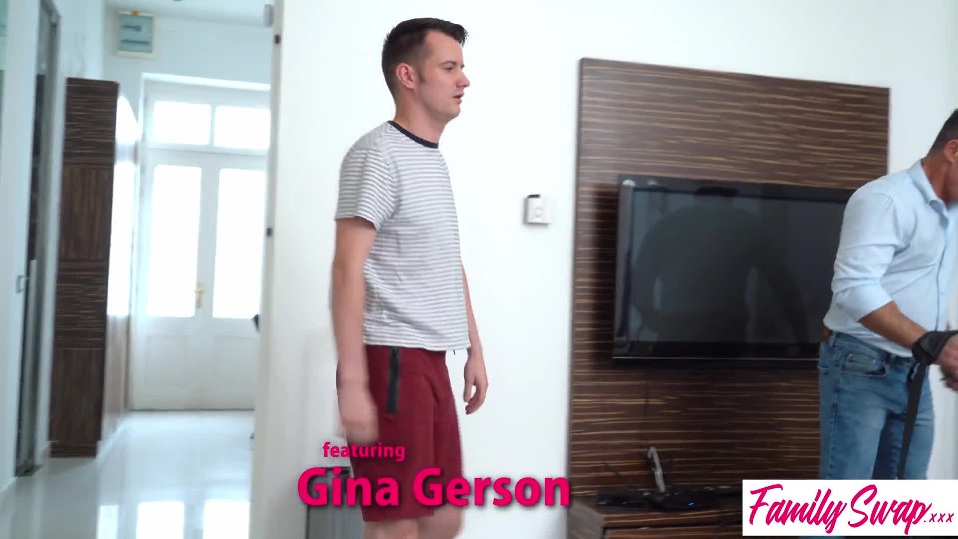 Swapmom Gina Gerson says, Well since we are here, we might as enjoy each other -S8E1