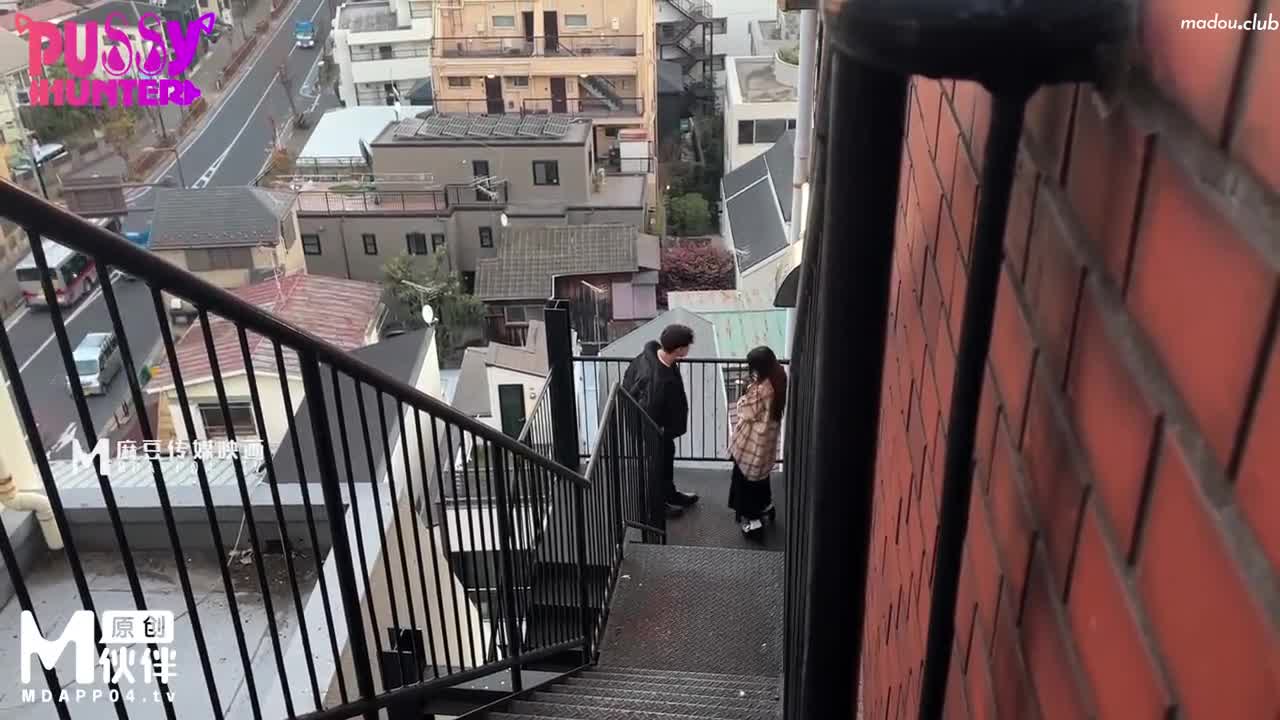 PS030 搭讪失恋少女邻居