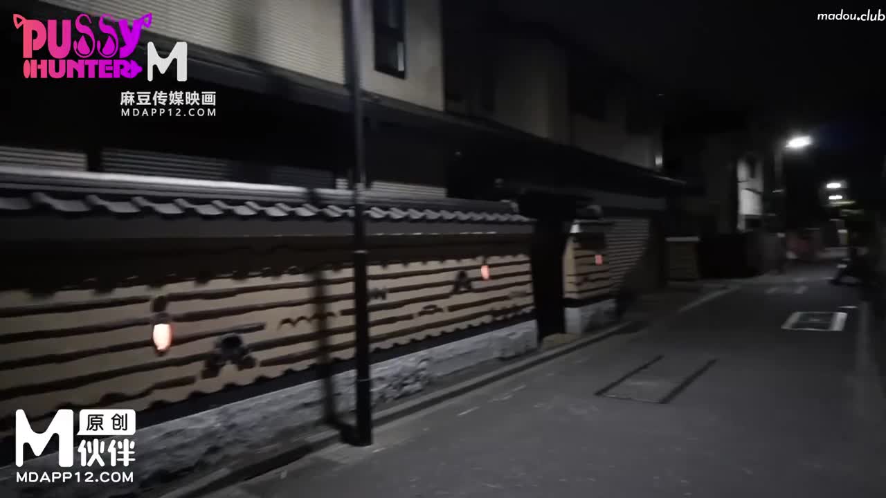PS032 变态露出少女