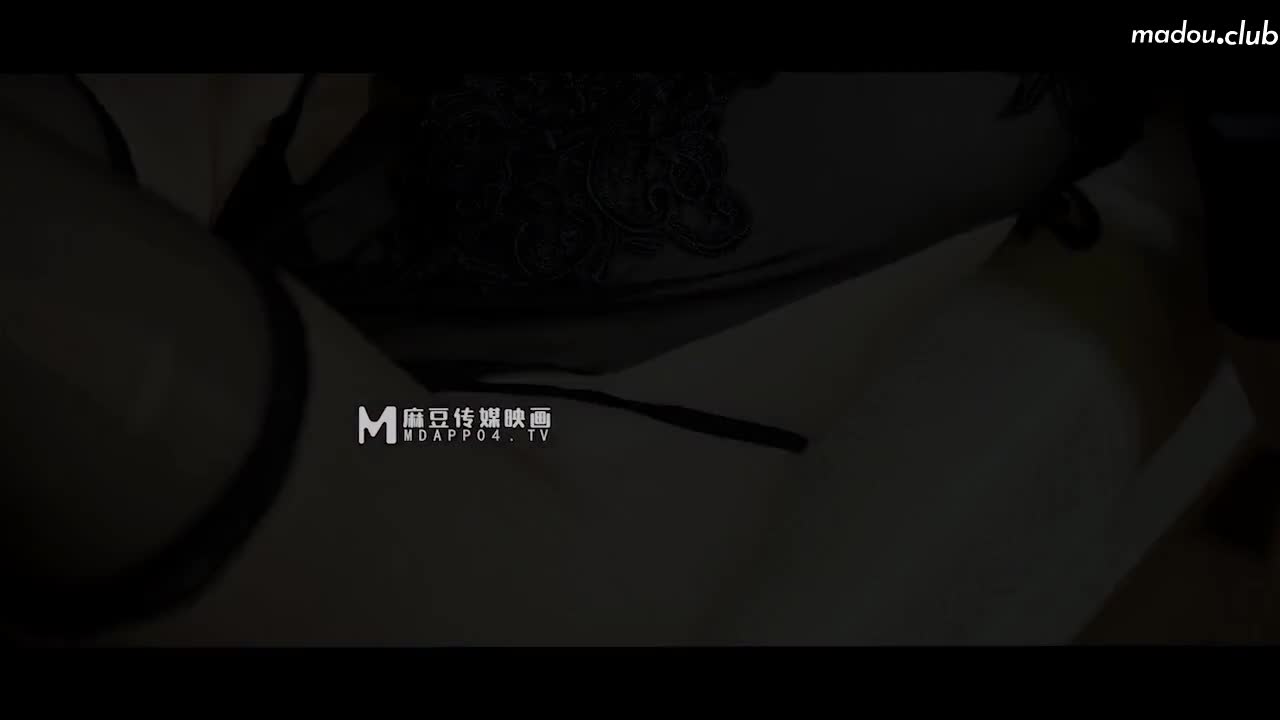 MT011 性感女巫的性巫术  鸡巴占卜术