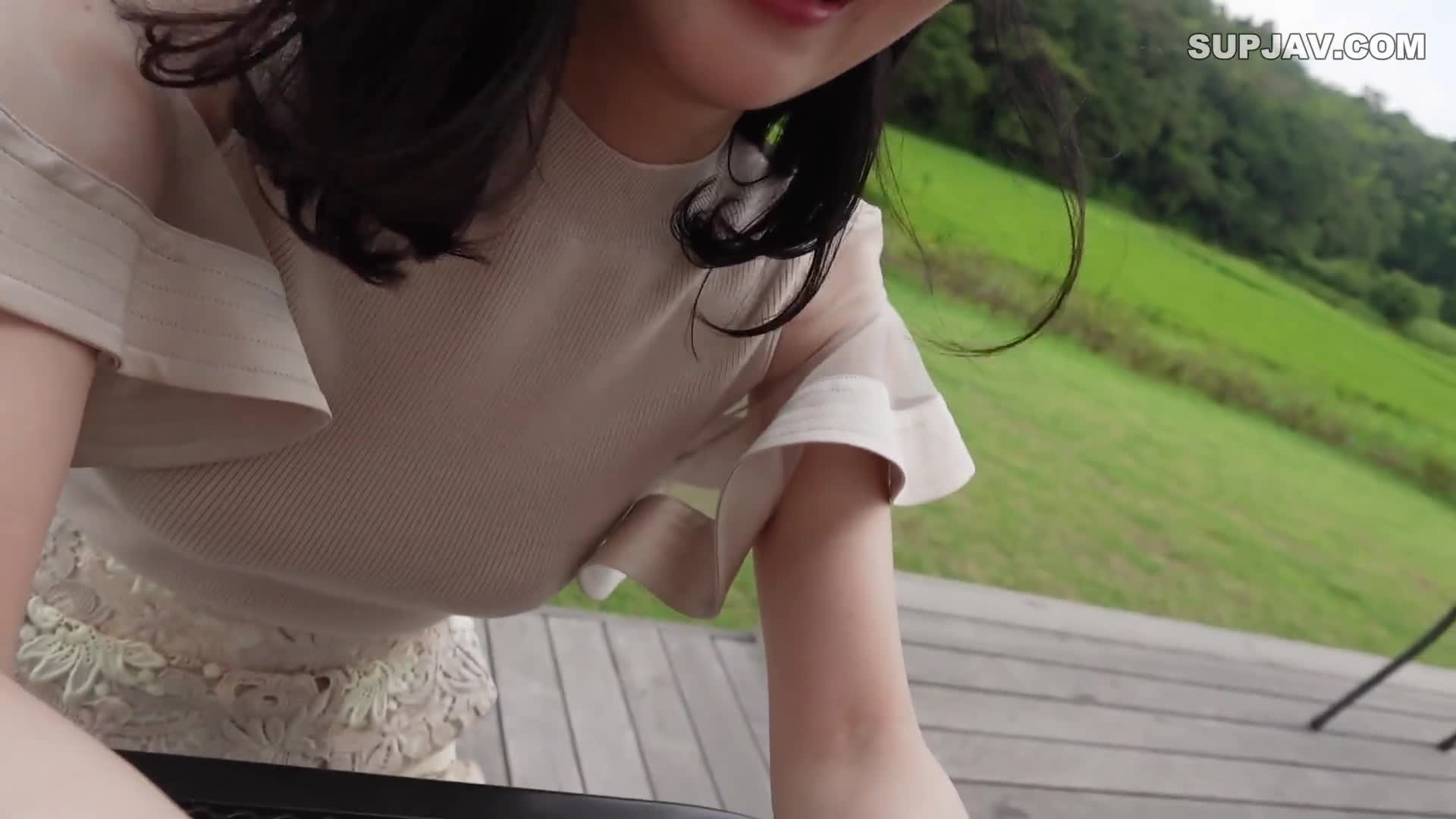FC2-PPV-4008915 第一轮成功！一个干净漂亮的女人，一头浓密的头发