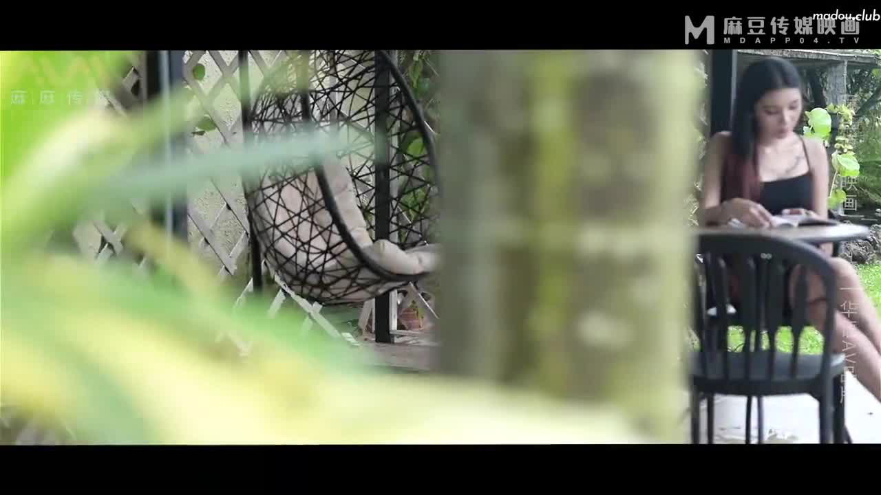 MT033 捡尸醉酒美胸邻居 捆绑性爱疯狂抽插