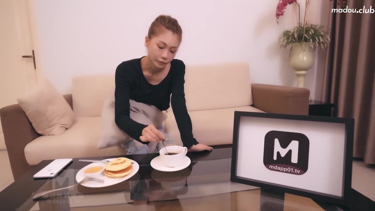 MD0138 肉体游戏机 性感姐姐被弟弟调教耍弄
