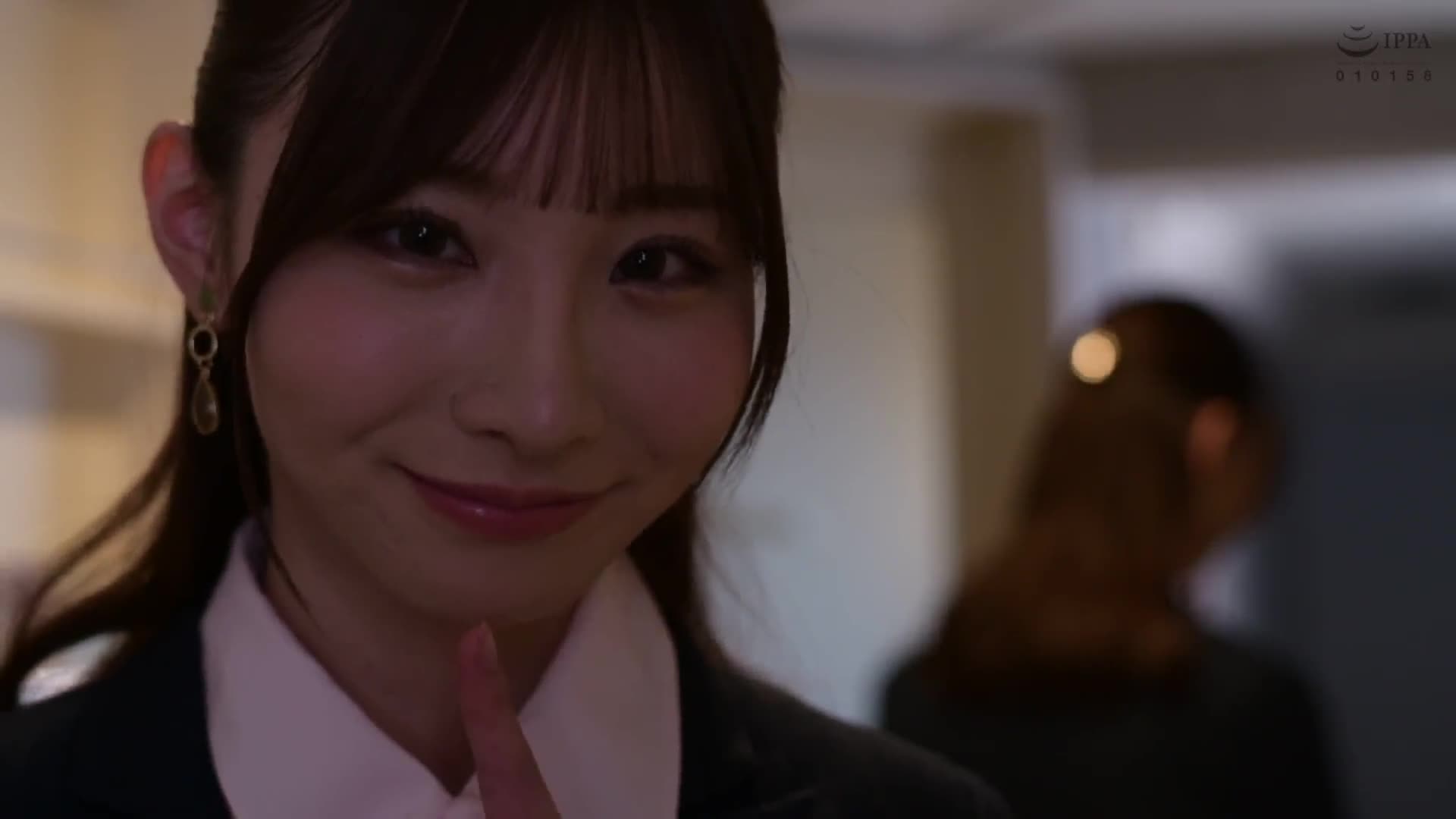 MDTM-773 一天晚上，在一家太可爱的公司下属的共享房间旅馆里，一场致力于外遇性交的酒会结束了，直到早上。伊藤梅鲁 - 伊东める