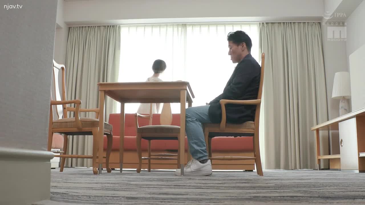 MIAB-041 毕竟，我爱我的妻子！当我和丈夫无聊地第一次做爱时……我们的身体是如此相配，以至于我们一直互相询问直到早上！ ！月野露娜 - 月乃露娜
