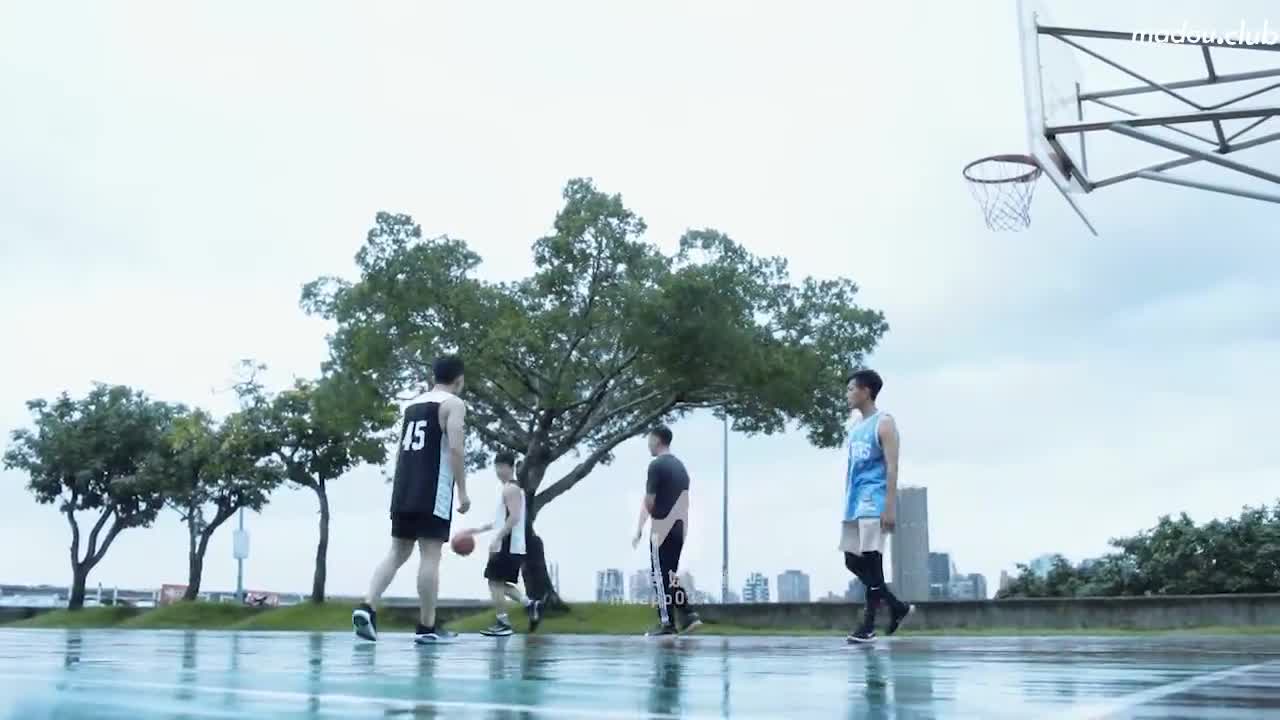 MAN0002 初恋的那件小事