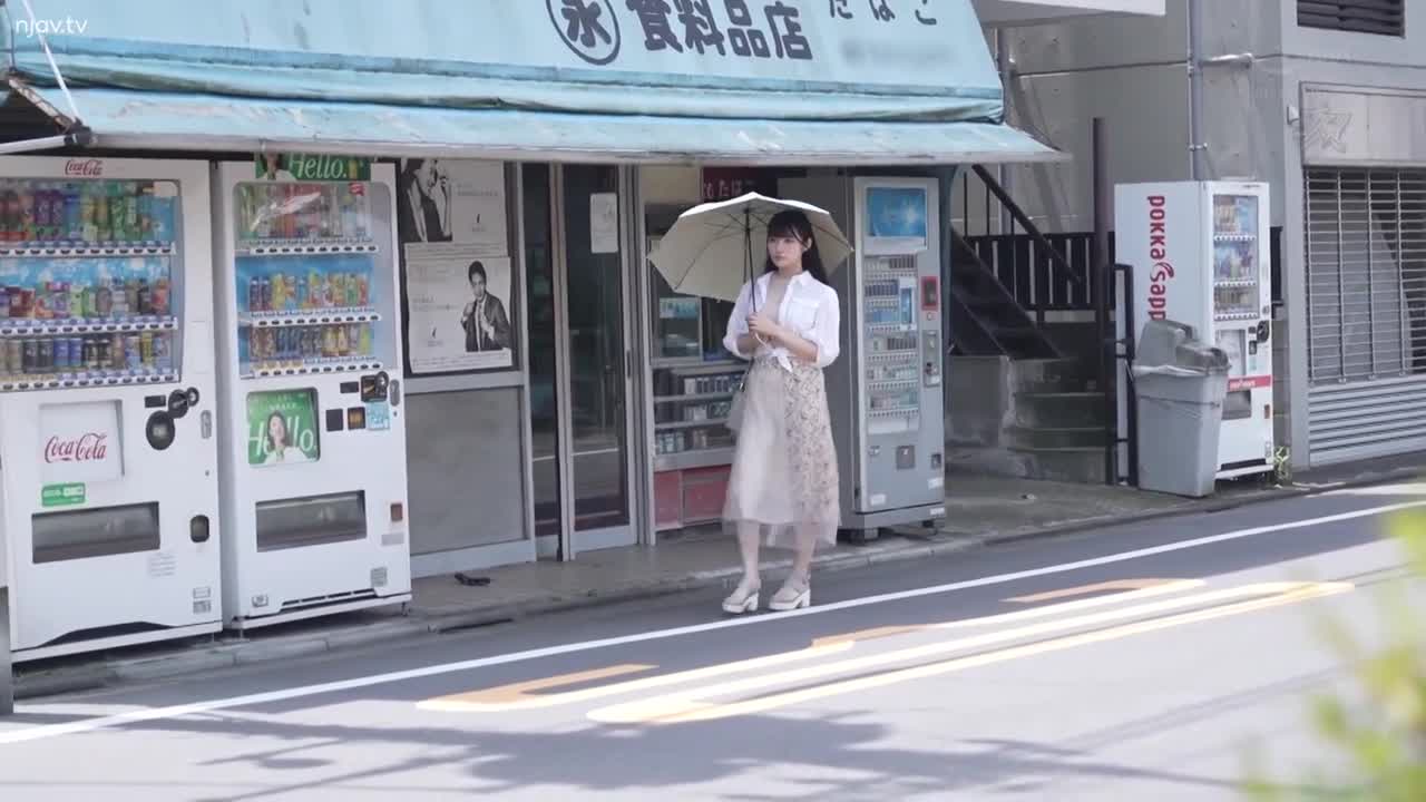 DASS-269 《樱花狂三》中的附身大叔霸占了大胸纤细美少女，却与另一只鹰发生性关系。 - 胡桃さくら