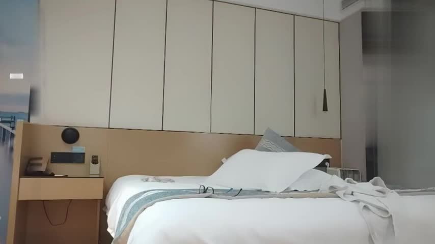 钢铁直男约炮达人09真实约操丰乳肥臀眼镜骚货良家午夜第二炮无套单扛腿猛操浪叫_#探花