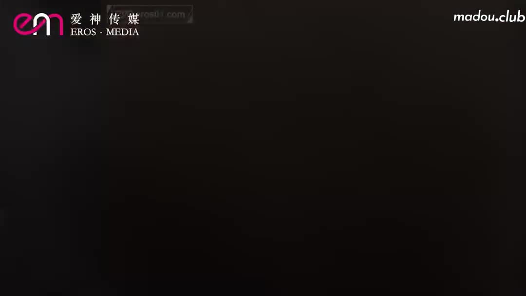 EMX042 送错餐而被迫献身的小姐姐 m属性的我最爱送错餐被处罚了