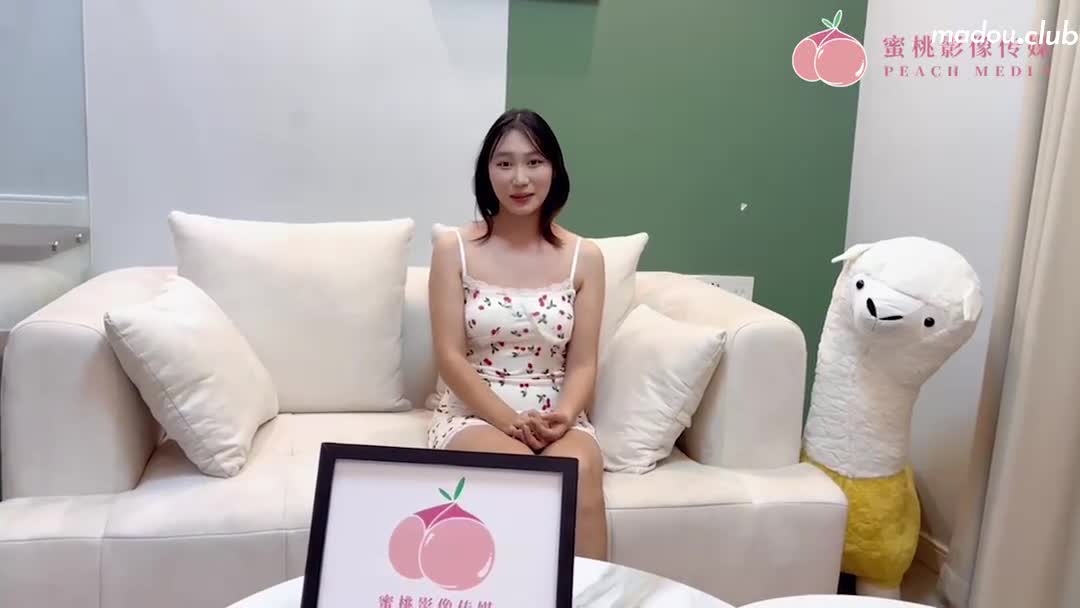PMFC008 二舅介绍的反差感的19岁少女  最青春的年纪 最嫩的骚逼