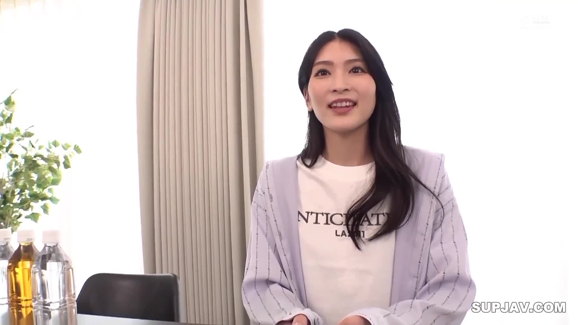 STARS-998 本庄铃 cum！吞下业馀男人的浓精，喝精液的纪录