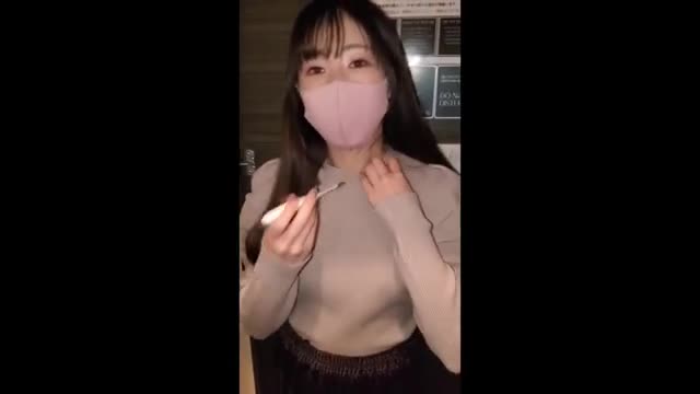 FC2-PPV-1650265 【不】纤细的黑发美少女。我用纯洁的身体演奏